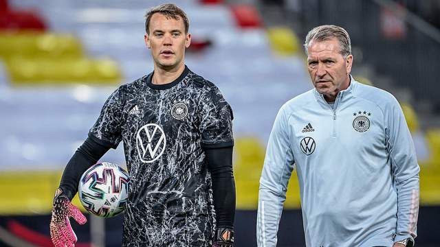 位置上相对 位置上相对