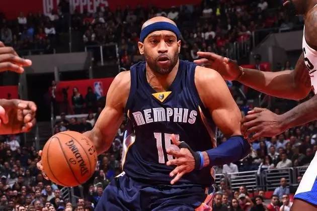 阵容深度 阵容深度