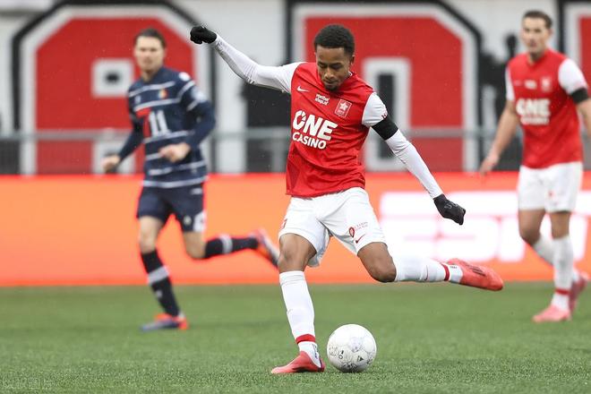 比赛背后的 比赛背后的