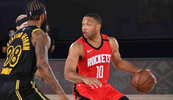 致的红色滚 致的红色滚